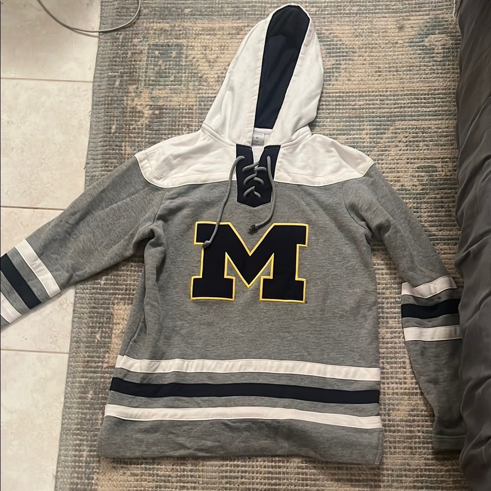 Michigan Champion Varsity “hockey jersey” mimic Hoodie